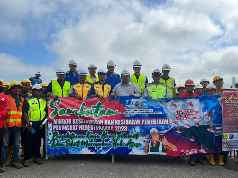 Raub Bypass Project Celebrates 2 Million Accident-Free Work Hours during Pahang’s OSH Week 2023